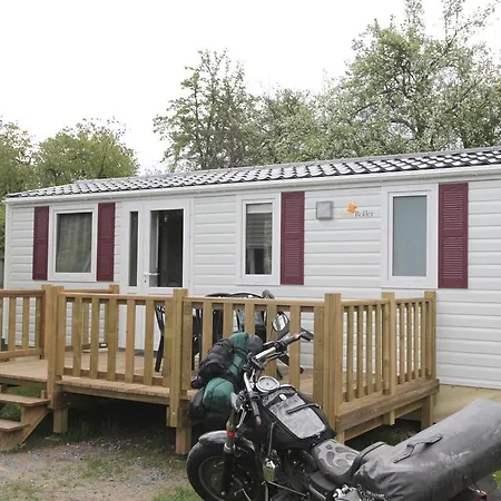 Aldeamento Turístico Camping Oase Praha 4*