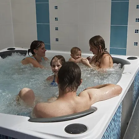 Camping Oase Praha Zlatníky