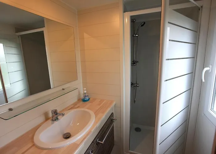 Camping Oase Praha Zlatniky (Central Bohemian)